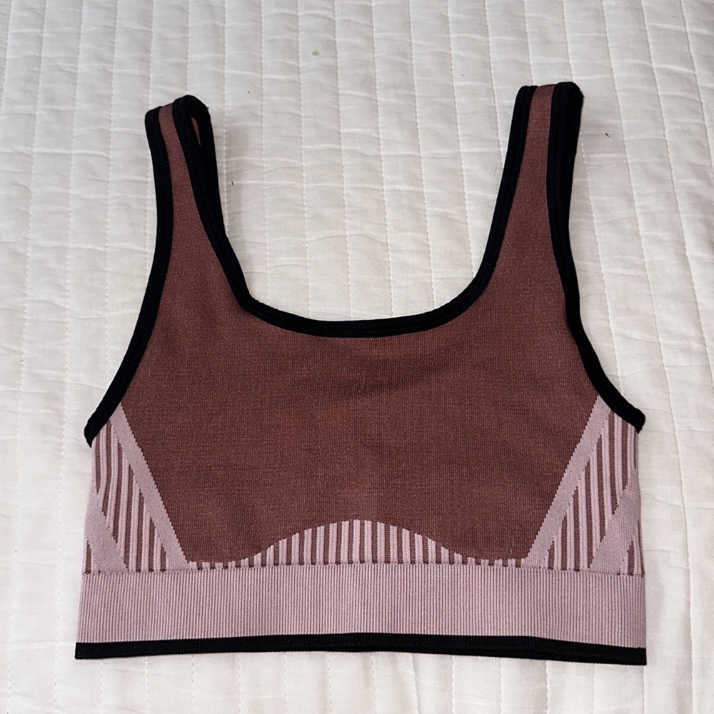 fabletics sports bra bralette